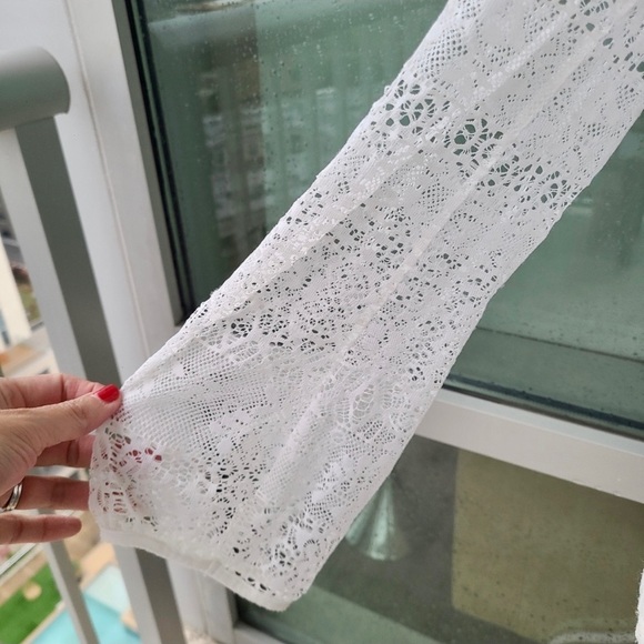 NWT Brixon Ivy Alessandria Crochet Bib Lace Top (Small) - Picture 7 of 8